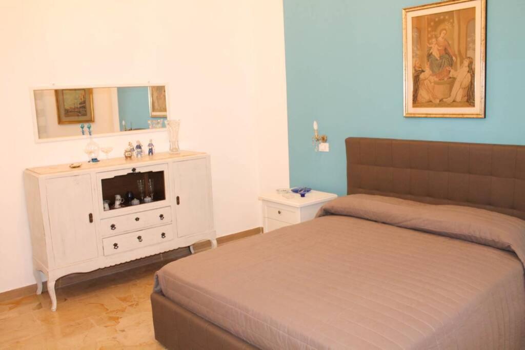 A Casa Di Enza B&B Palermo Luaran gambar