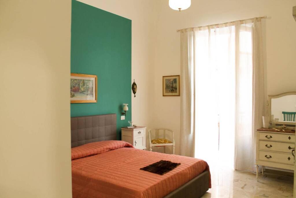 A Casa Di Enza B&B Palermo Luaran gambar