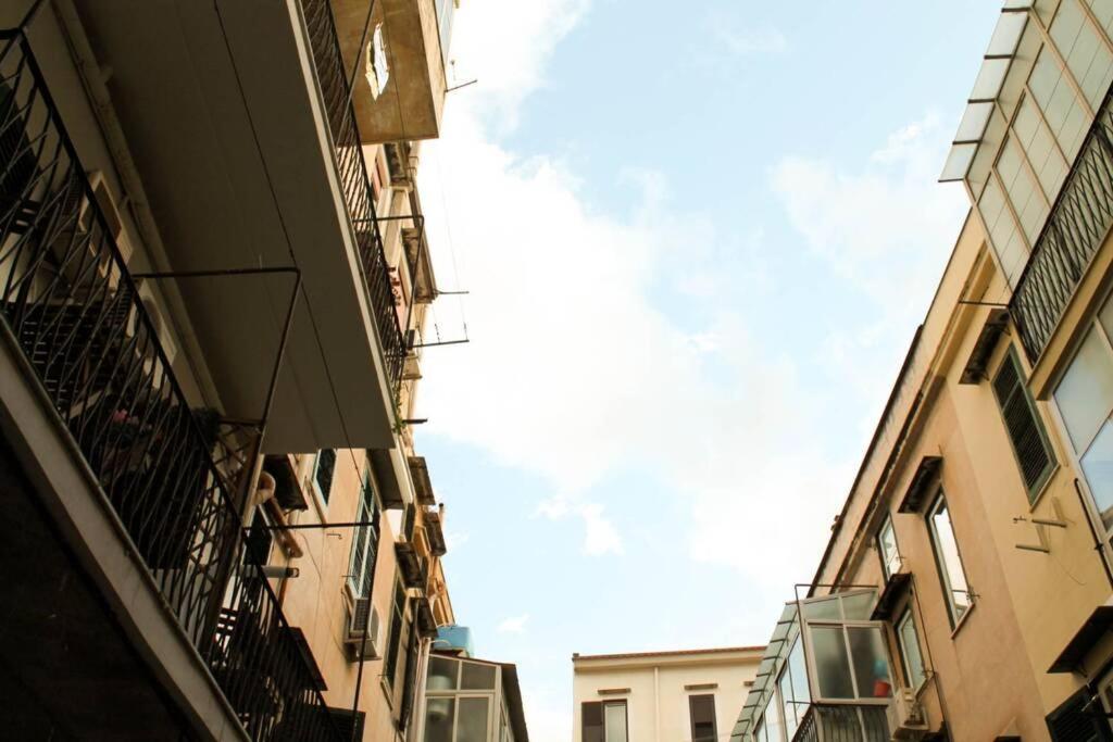 A Casa Di Enza B&B Palermo Luaran gambar